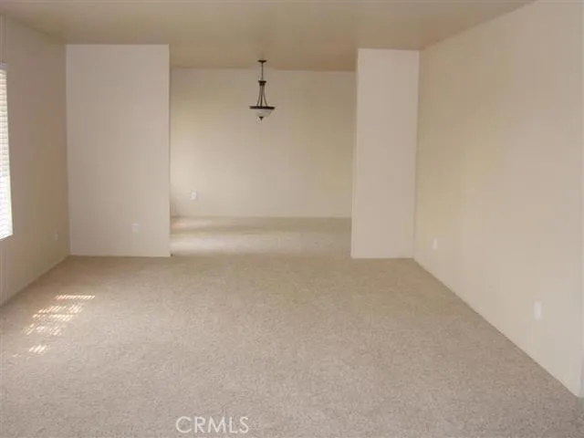 8550 11th Avenue, Hesperia, California 92345