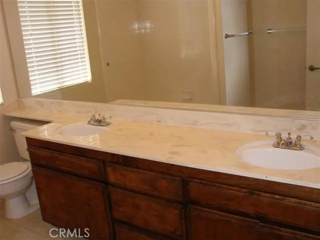 8550 11th Avenue, Hesperia, California 92345