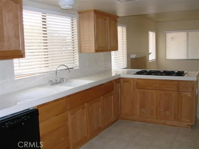 8550 11th Avenue, Hesperia, California 92345