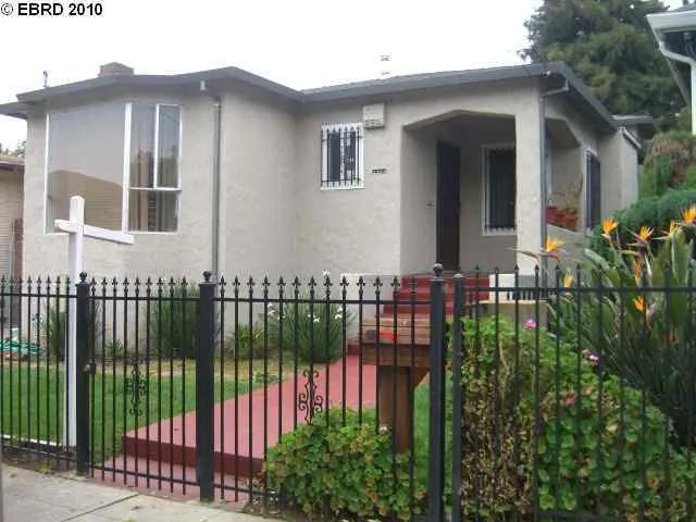 1629 84th Ave, Oakland, California 94621-1704