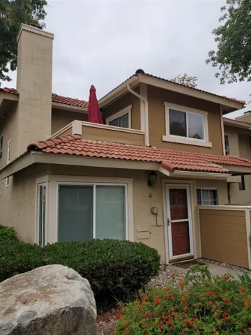 10725 Lisa Meadows A, Santee, California 92071