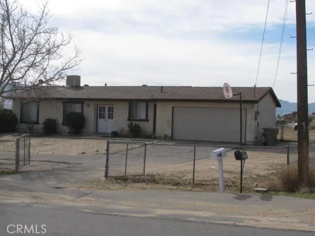 18205 Deodar Street, Hesperia, California 92345