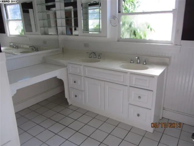 1415 Allman St., Oakland, California 94602
