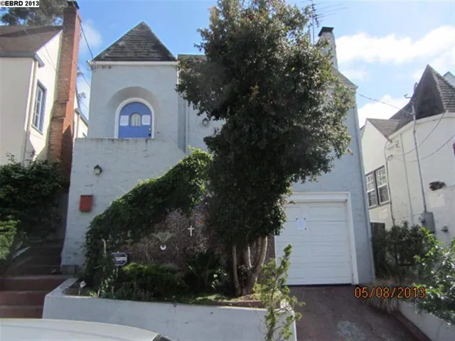1415 Allman St., Oakland, California 94602