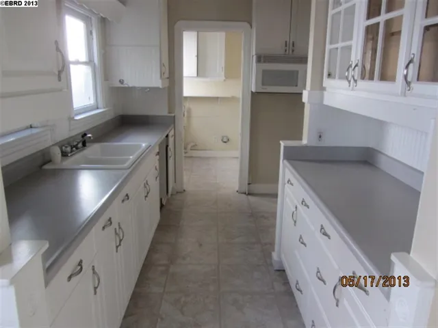 1415 Allman St., Oakland, California 94602