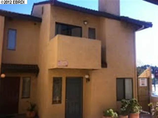 2830 21st St 21, San Pablo, California 94806-2415