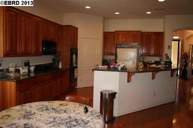 611 Pomona Dr, Brentwood, California 94513-6945