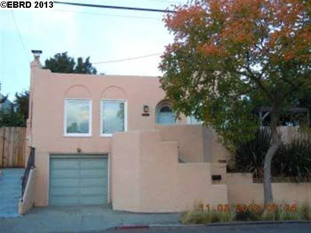 4322 Masterson St, Oakland, California 94619-2734