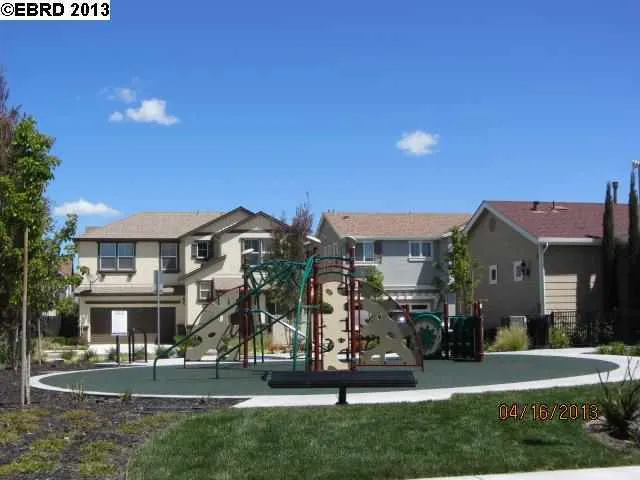9441 Dunbar Dr., Oakland, California 94603