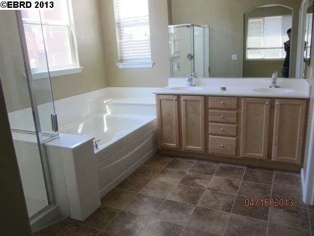 9441 Dunbar Dr., Oakland, California 94603