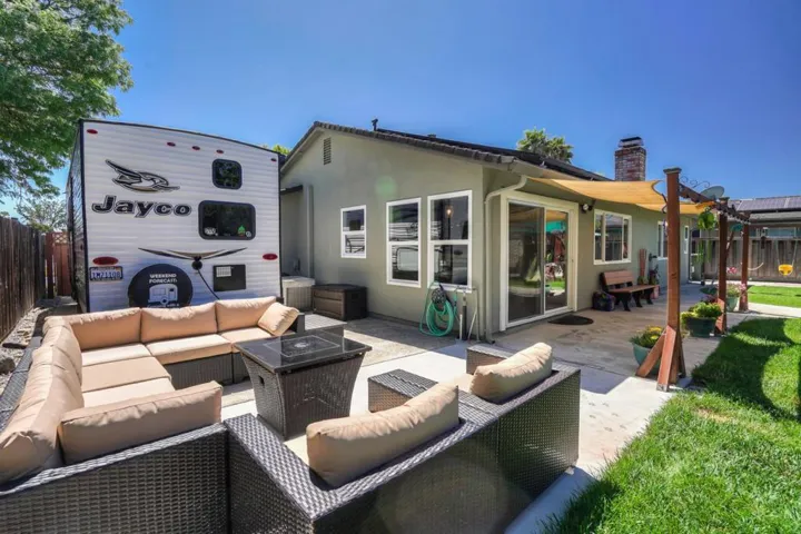 8581 Delta Drive, Gilroy, California 95020