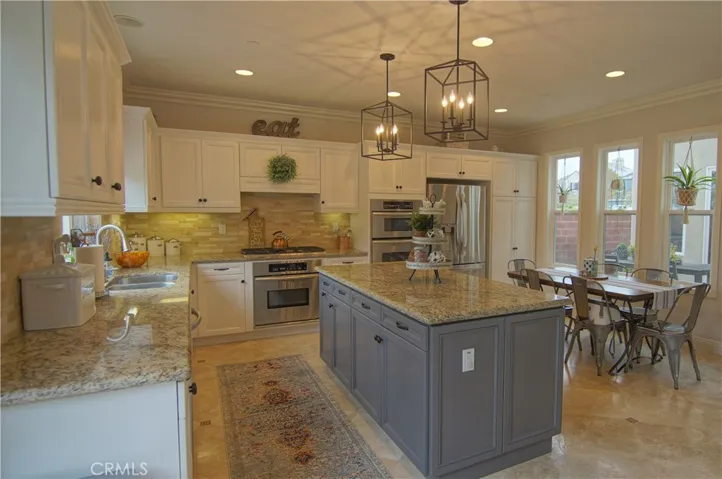 8 Plum Street, Ladera Ranch, California 92694