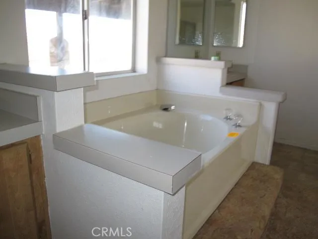14450 Buttonwood Street, Phelan, California 92371