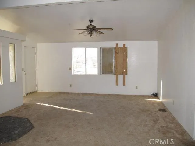 14450 Buttonwood Street, Phelan, California 92371