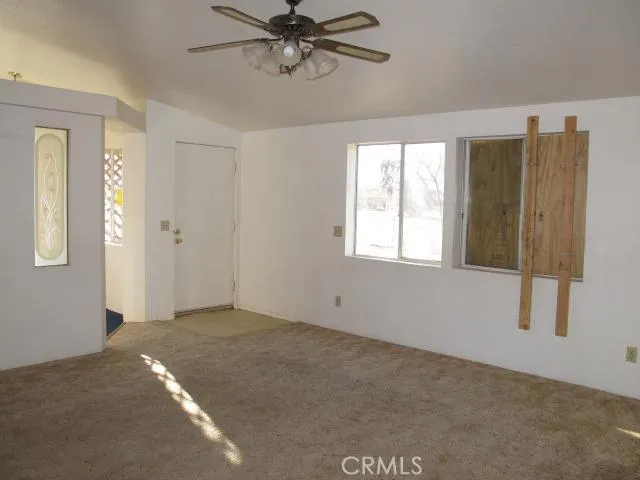 14450 Buttonwood Street, Phelan, California 92371