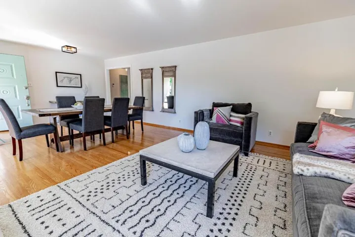 1520 School Street, San Carlos, California 94070