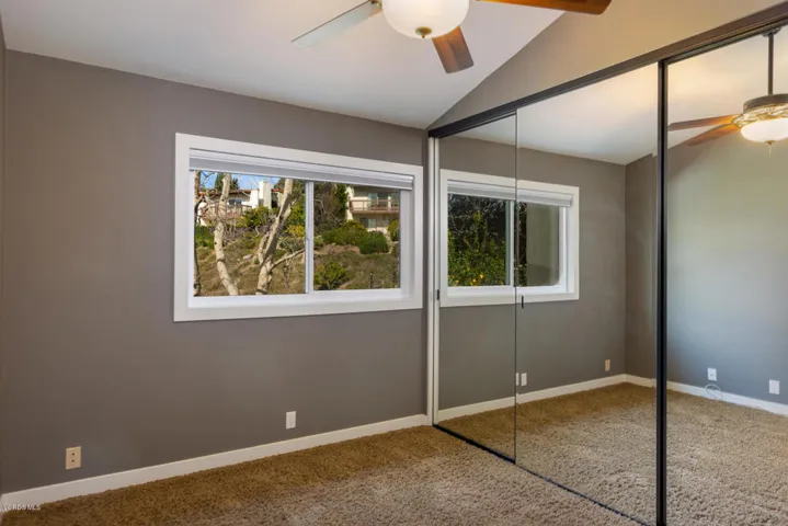 581 Racquet Club Ln Thousand-023-19-Racq