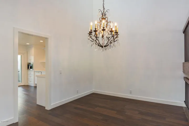 581 Racquet Club Ln Thousand-009-7-Racqu