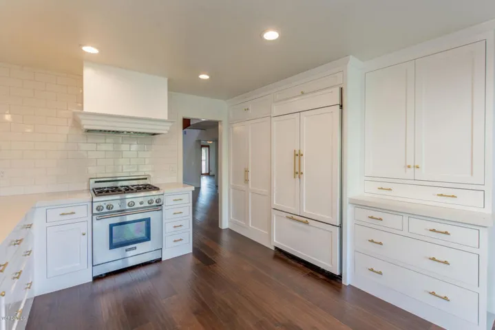 581 Racquet Club Ln Thousand-012-12-Racq