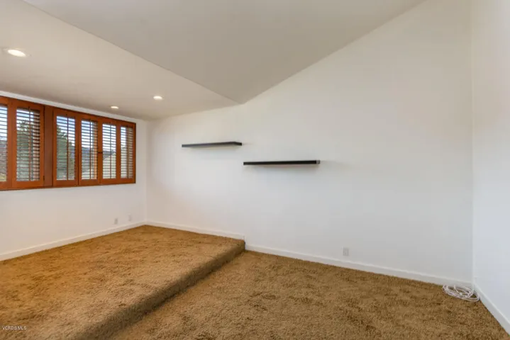 581 Racquet Club Ln Thousand-021-15-Racq