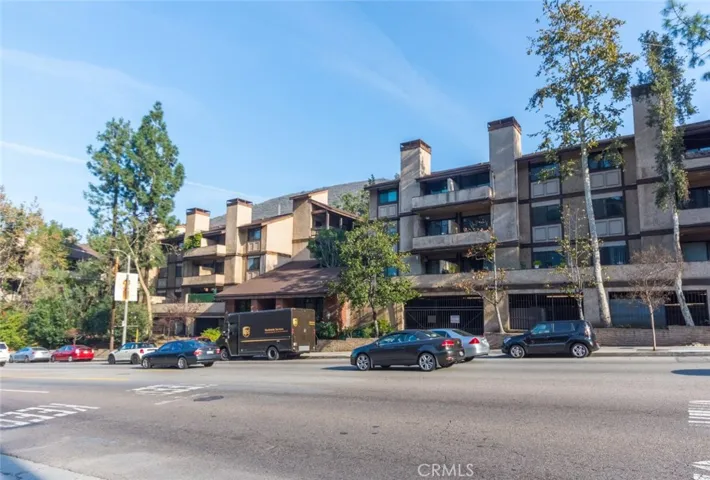 3480 Barham Boulevard 209, Los Angeles, California 90068