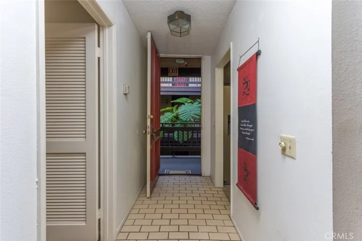 3480 Barham Boulevard 209, Los Angeles, California 90068