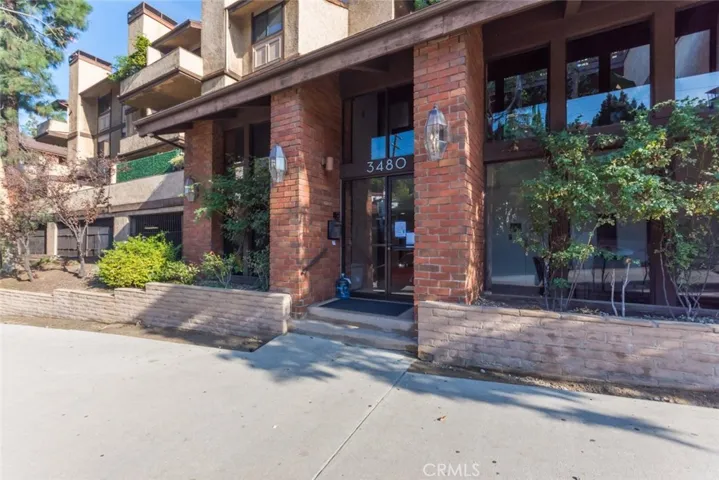 3480 Barham Boulevard 209, Los Angeles, California 90068
