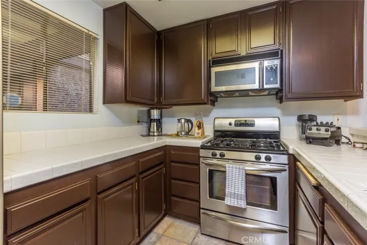 3480 Barham Boulevard 209, Los Angeles, California 90068