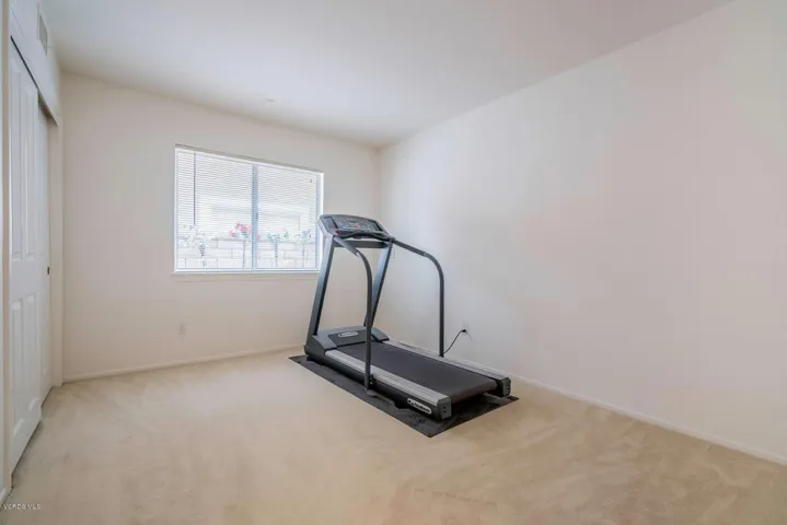 1711 Butterfly Ct Newbury Park-large-021