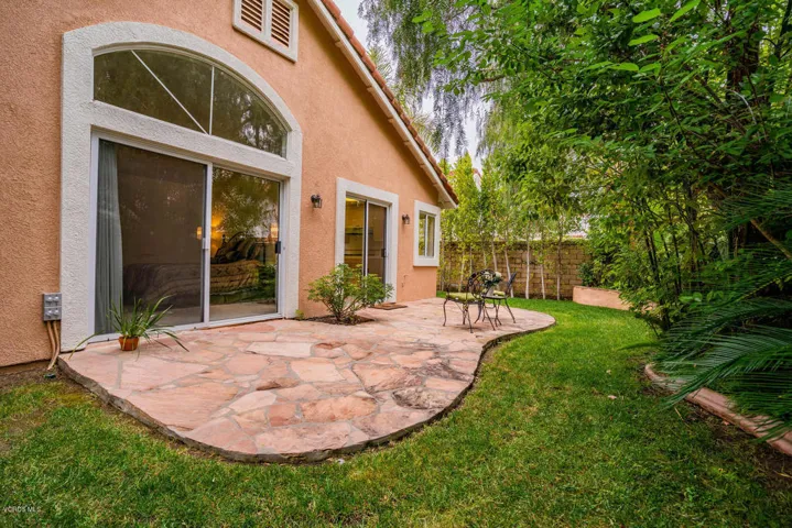 1711 Butterfly Ct Newbury Park-large-024