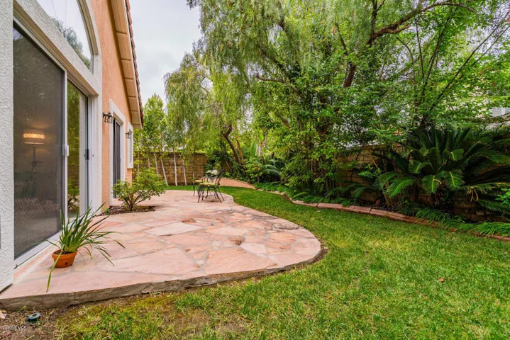 1711 Butterfly Ct Newbury Park-large-023
