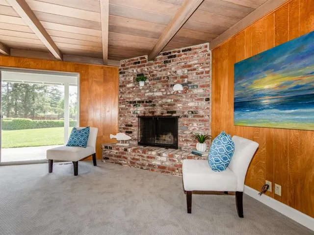 245 Alicia Way, Los Altos, California 94022