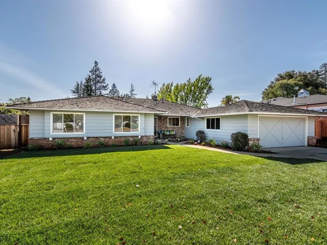 245 Alicia Way, Los Altos, California 94022