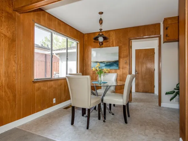 245 Alicia Way, Los Altos, California 94022