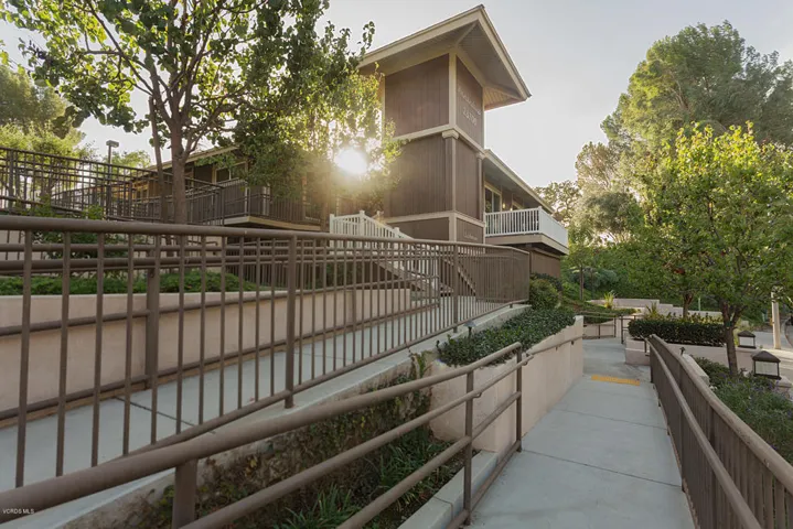 CV clubhouse exterior1
