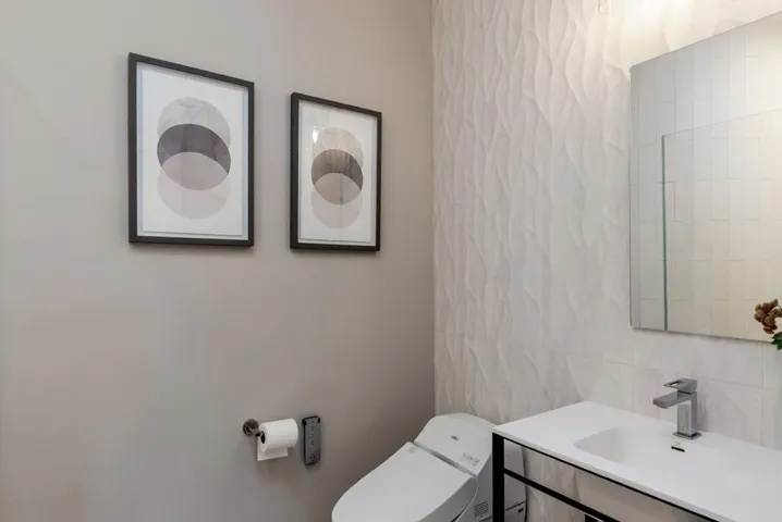 202 Emerson Street, Palo Alto, California 94301