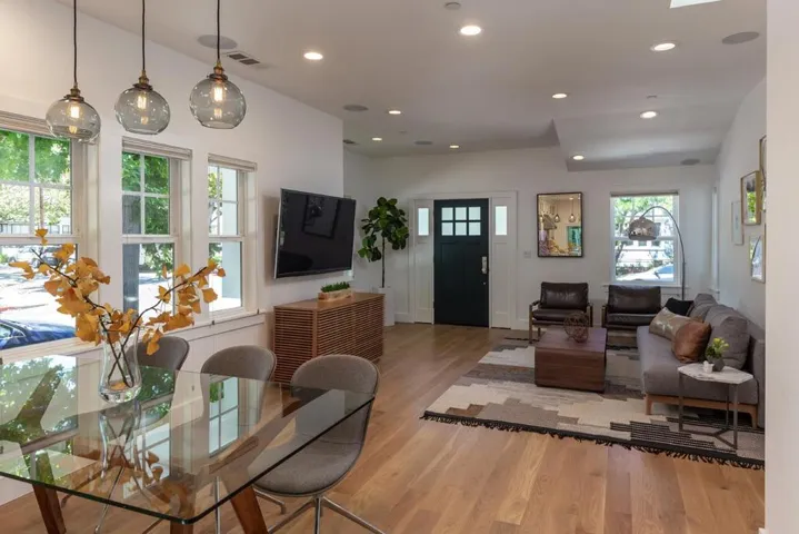 202 Emerson Street, Palo Alto, California 94301