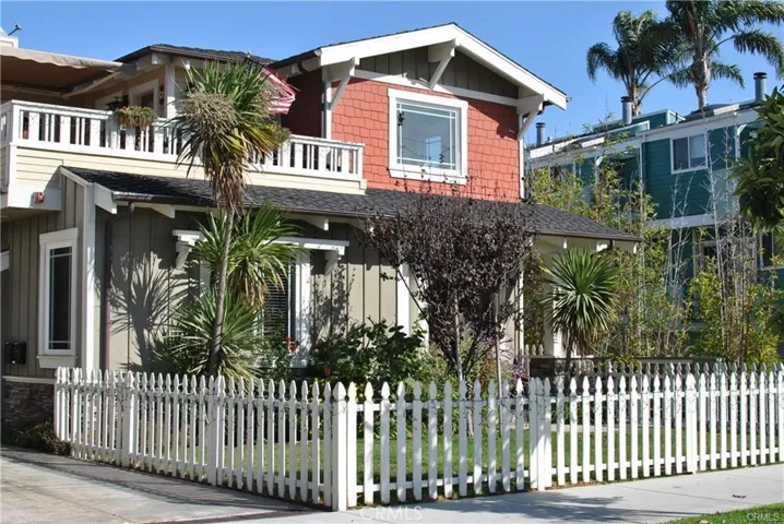 804 N Irena Avenue B, Redondo Beach, California 90277