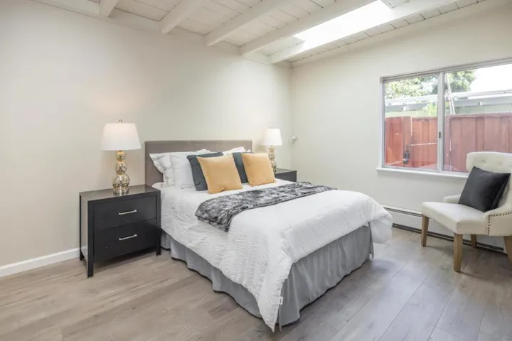 954 Moreno Avenue, Palo Alto, California 94303