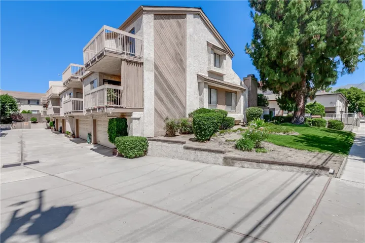 825 S Golden West Avenue 7, Arcadia, California 91007