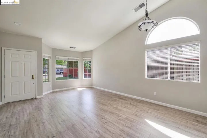 975 Coventry Circle, Brentwood, California 94513