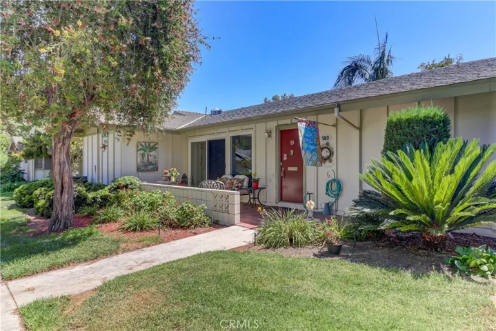 180 Avenida Majorca B, Laguna Woods, California 92637