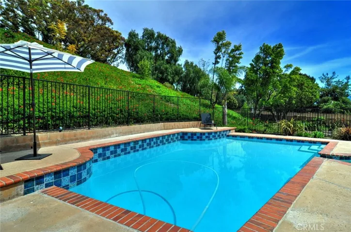 5524 Via Dianza, Yorba Linda, California 92887