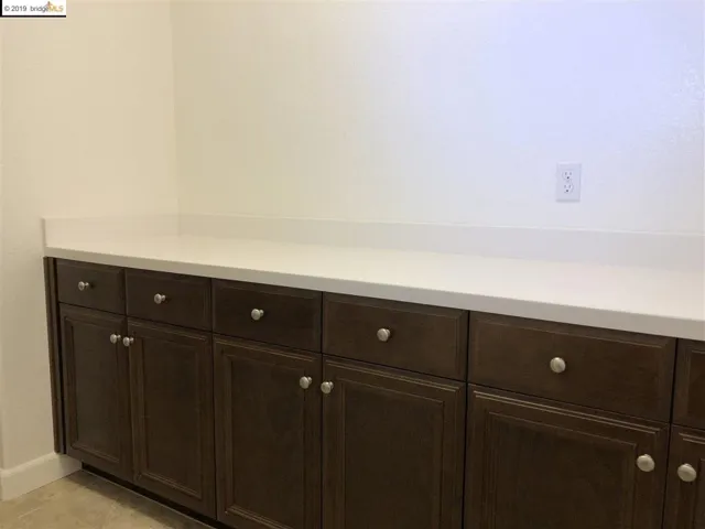 lots and lots of cabinets!