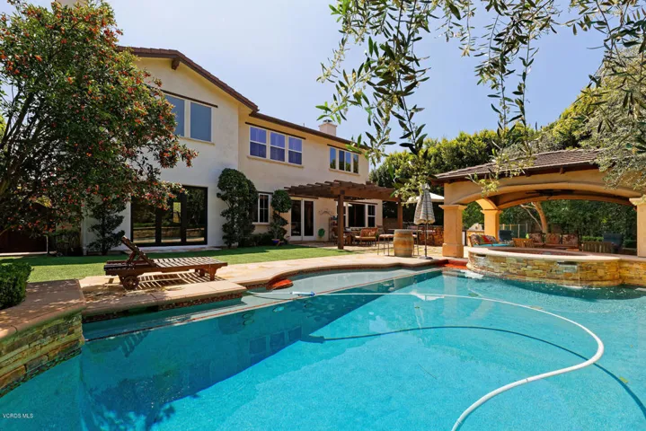 5373 Via Pisa Newbury Park CA-large-051-