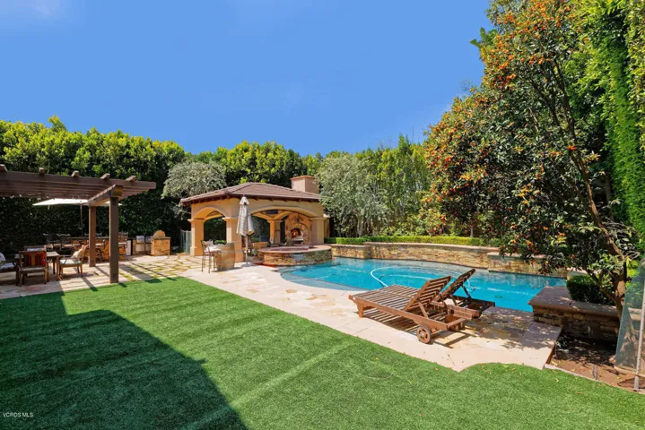 5373 Via Pisa Newbury Park CA-large-059-