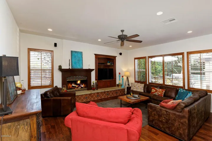 5373 Via Pisa Newbury Park CA-large-024-
