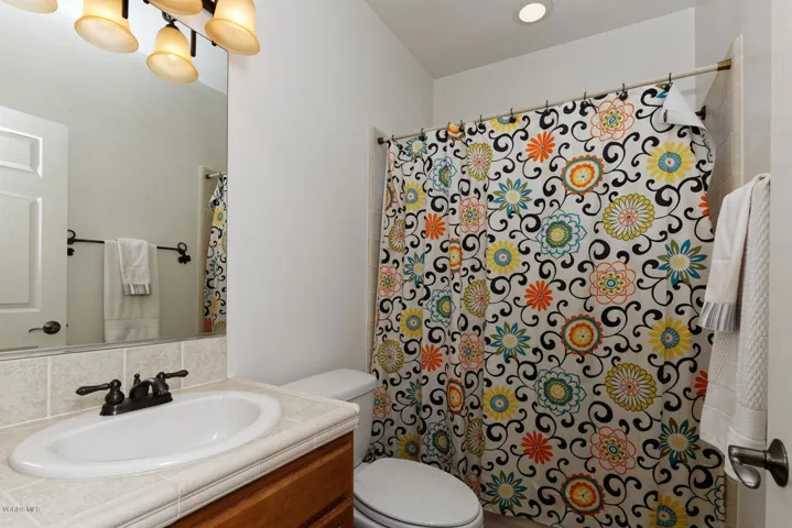 5373 Via Pisa Newbury Park CA-large-045-