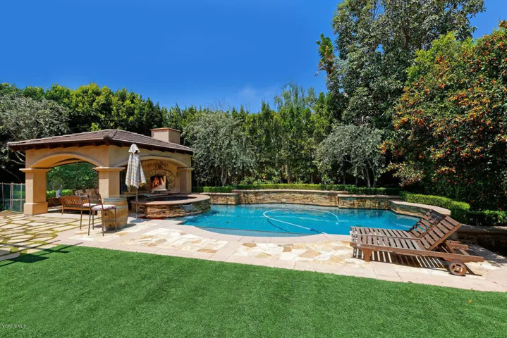 5373 Via Pisa Newbury Park CA-large-061-