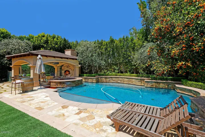 5373 Via Pisa Newbury Park CA-large-062-